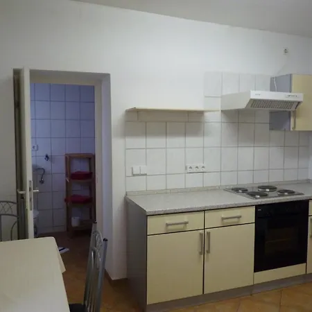 Monteurwohnung 公寓 普福尔茨海姆